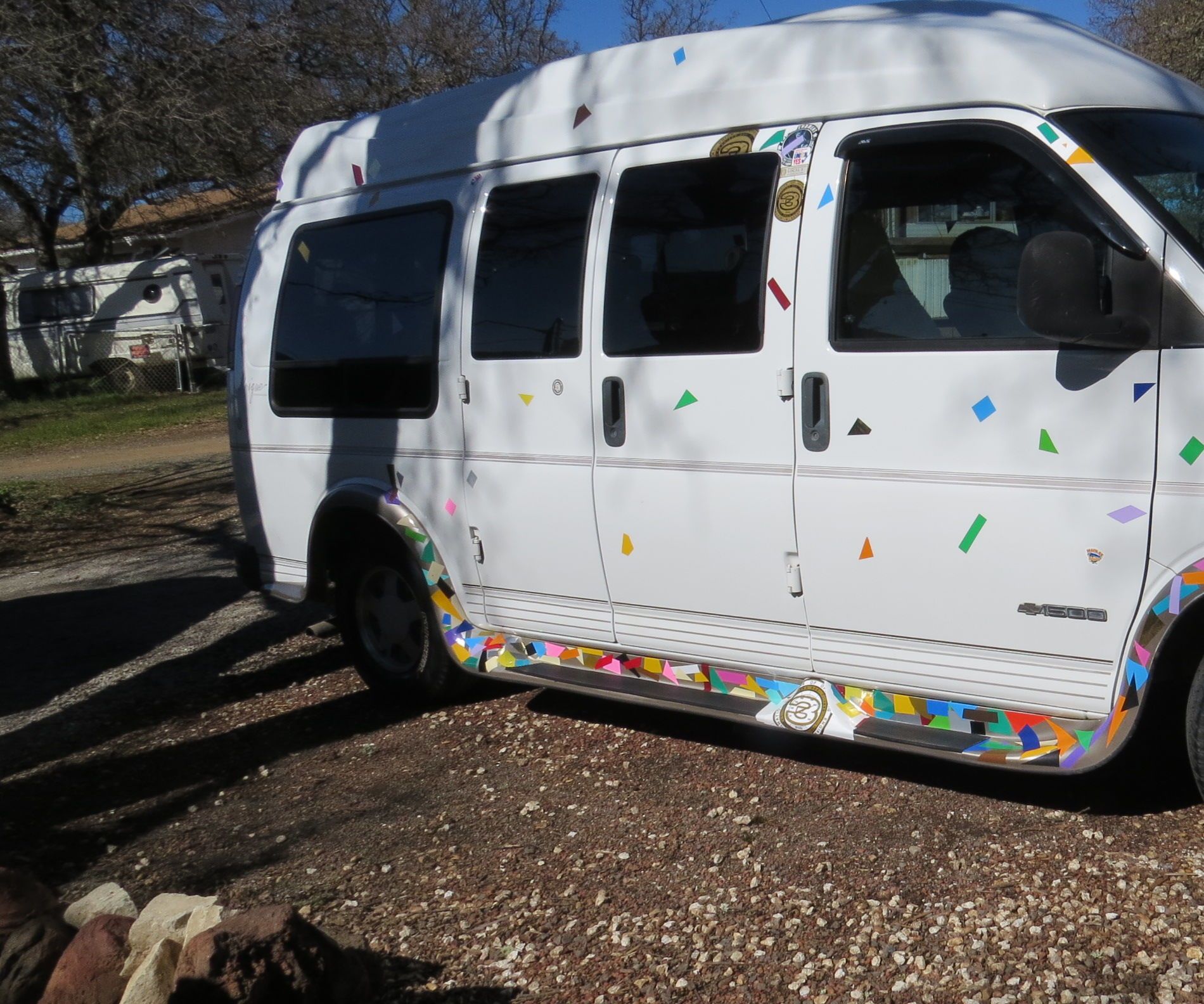 A Cheap Easy Way to Fix Peeling Paint on  Your Car