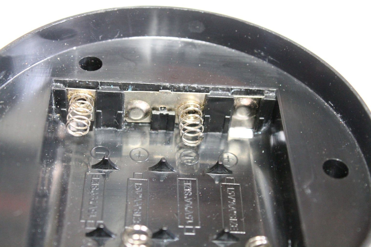 How To Fix Corroded Battery Terminals In Toys How to Fix Corroded Battery Terminals : 12 Steps (with Pictures
