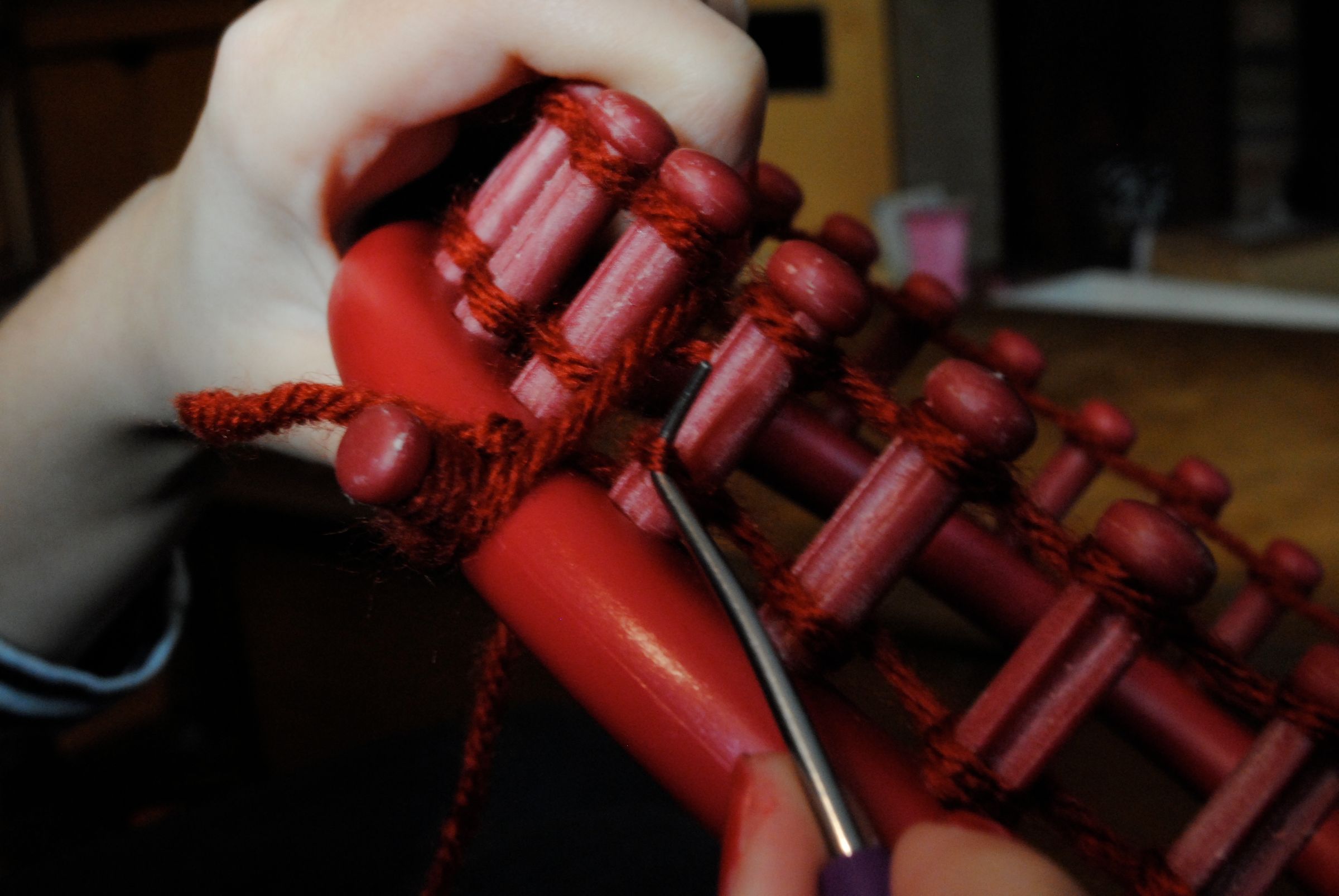 Make a Hat on a Circular Loom 5 Steps (with Pictures) Instructables