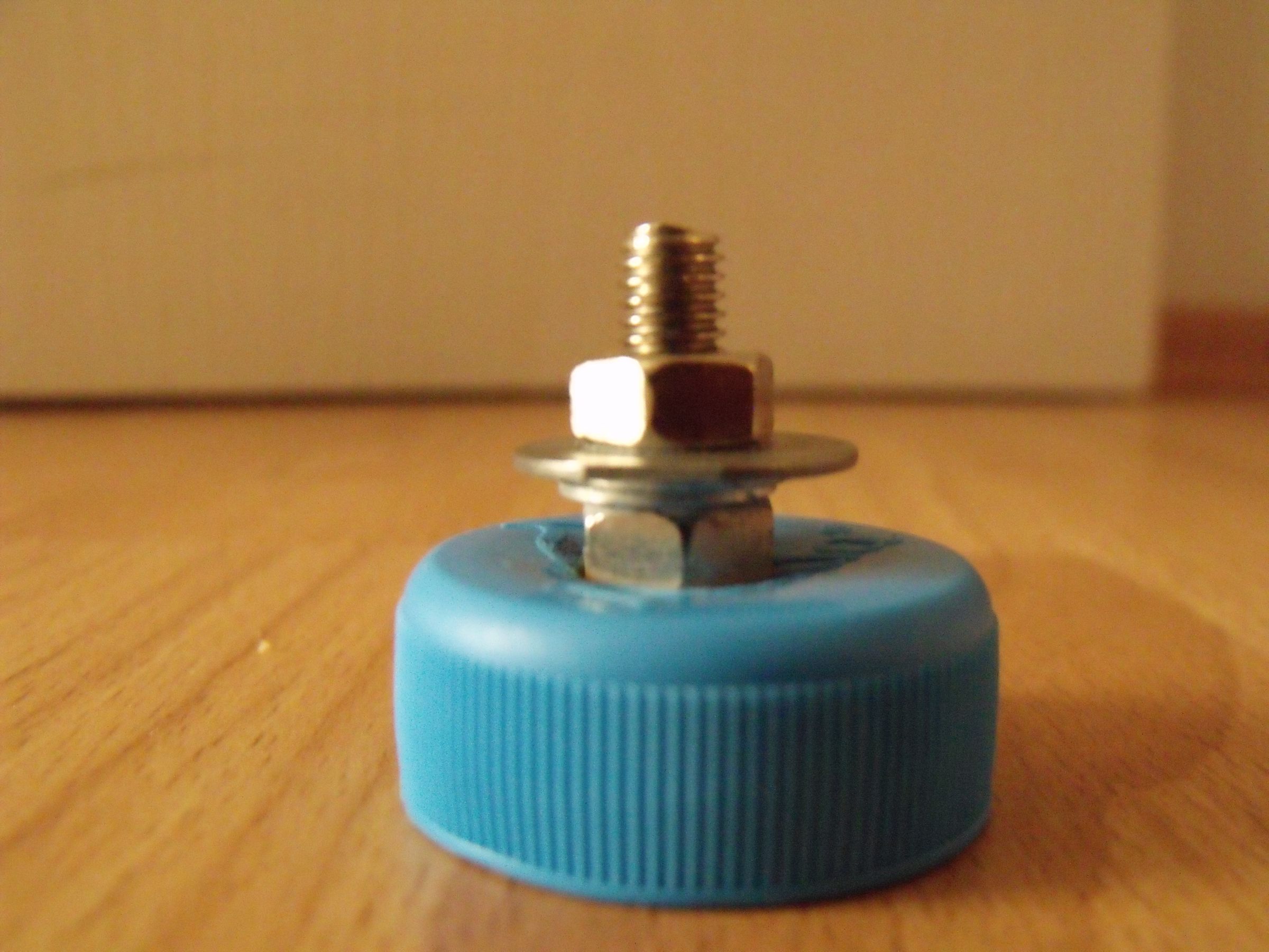Bottlecap Monopod