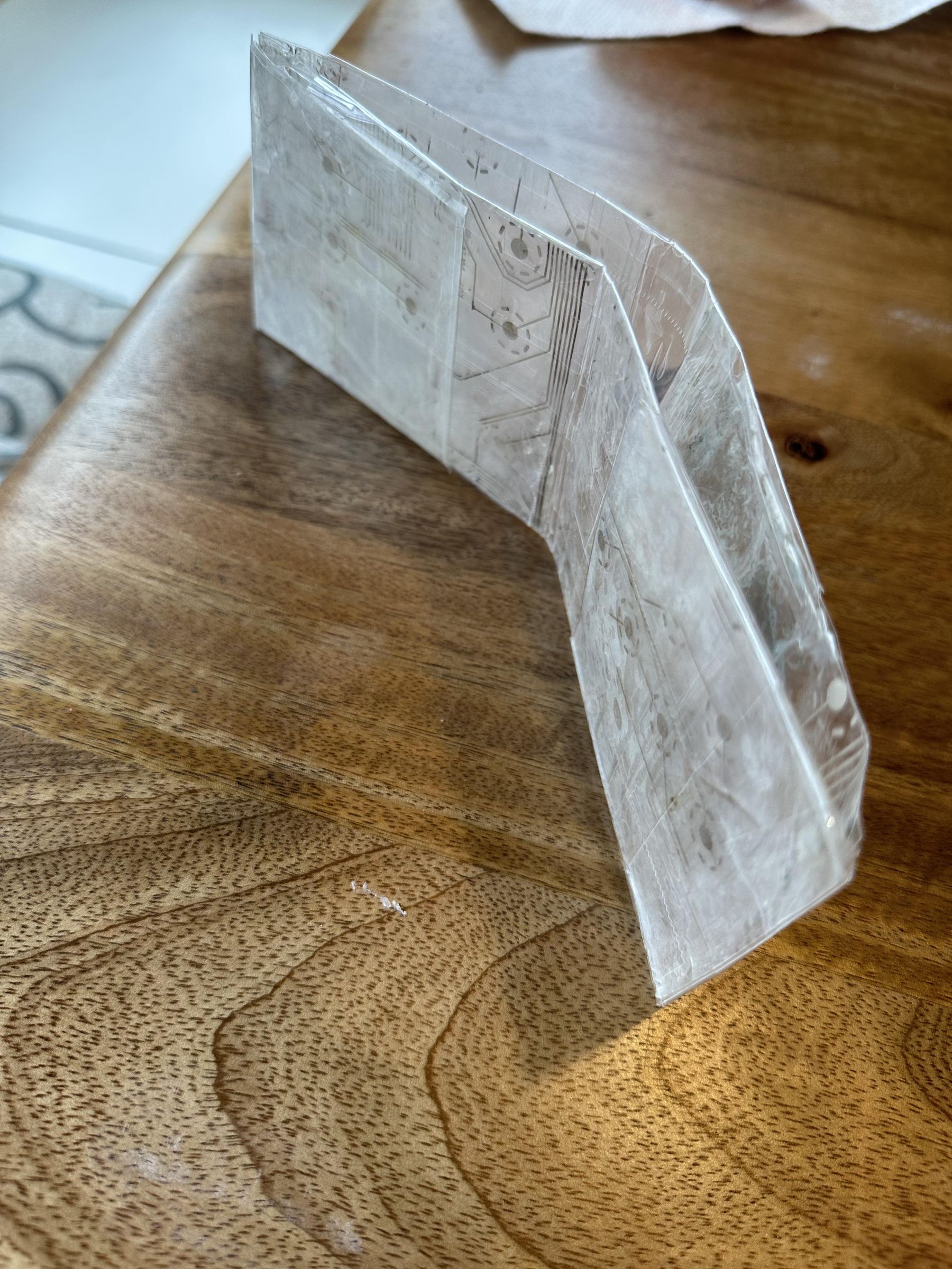 Wallet Made From a Computer Keyboard : 4 Steps (with Pictures ...