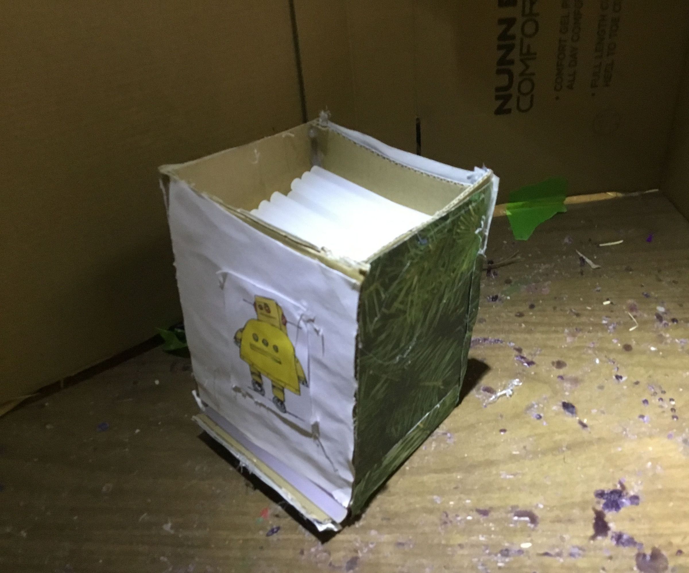  Recycled Cardboard Hot Glue Stick Dispenser/holder