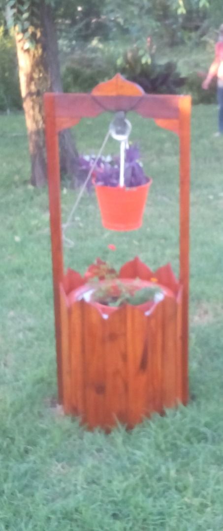 Wishing Well Planter or Aljibe