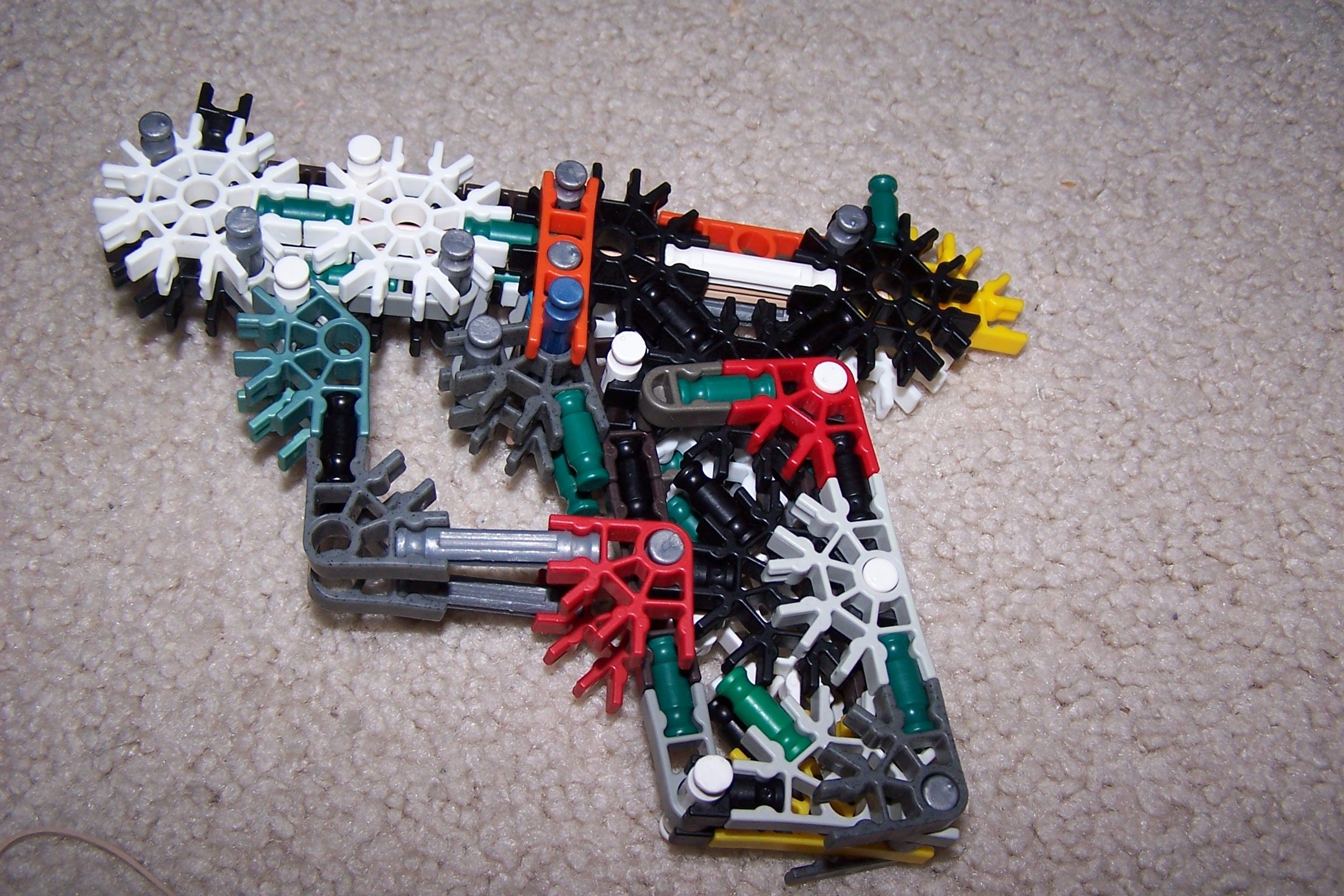 K'Nex Walther P99