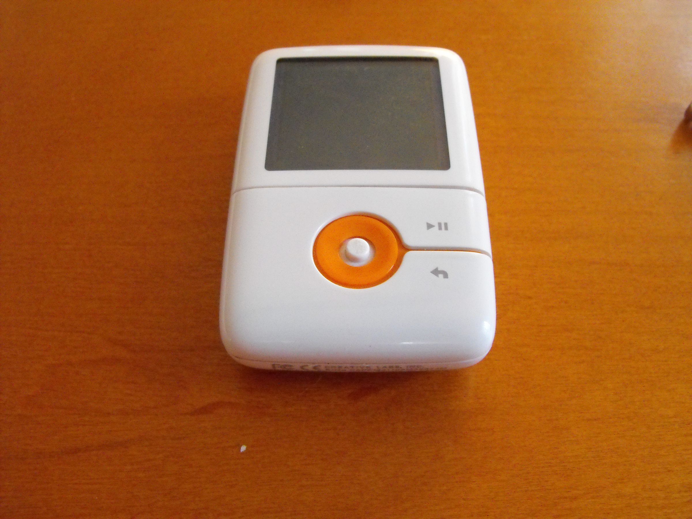 Disassembly of Zen V/ Plus