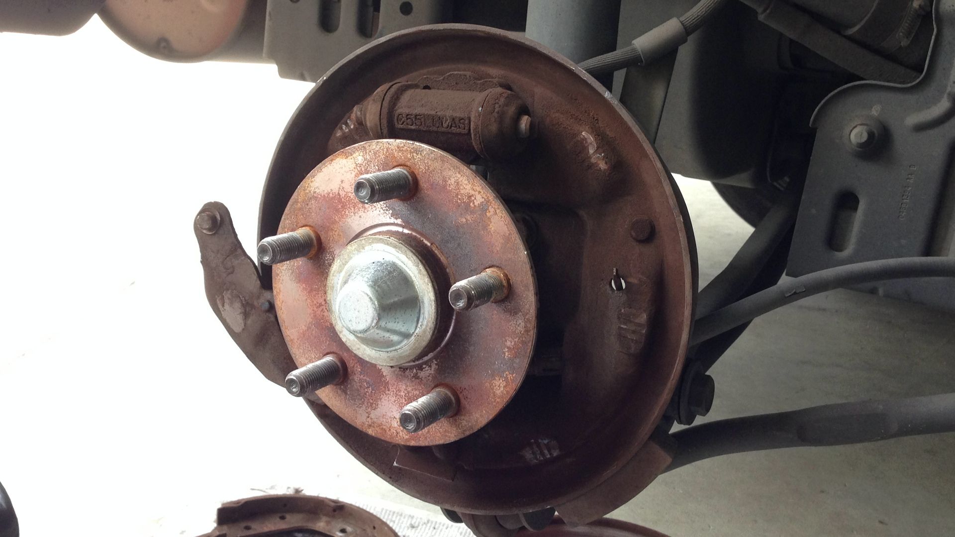 Tutorial: Change Rear Shoe and Drum on 2004 Dodge Neon SXT