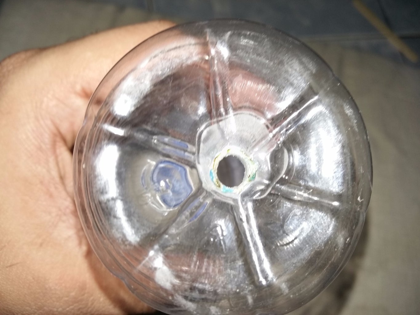 Simplest Automatic Fish Feeder : 6 Steps (with Pictures) Circuit Diagram