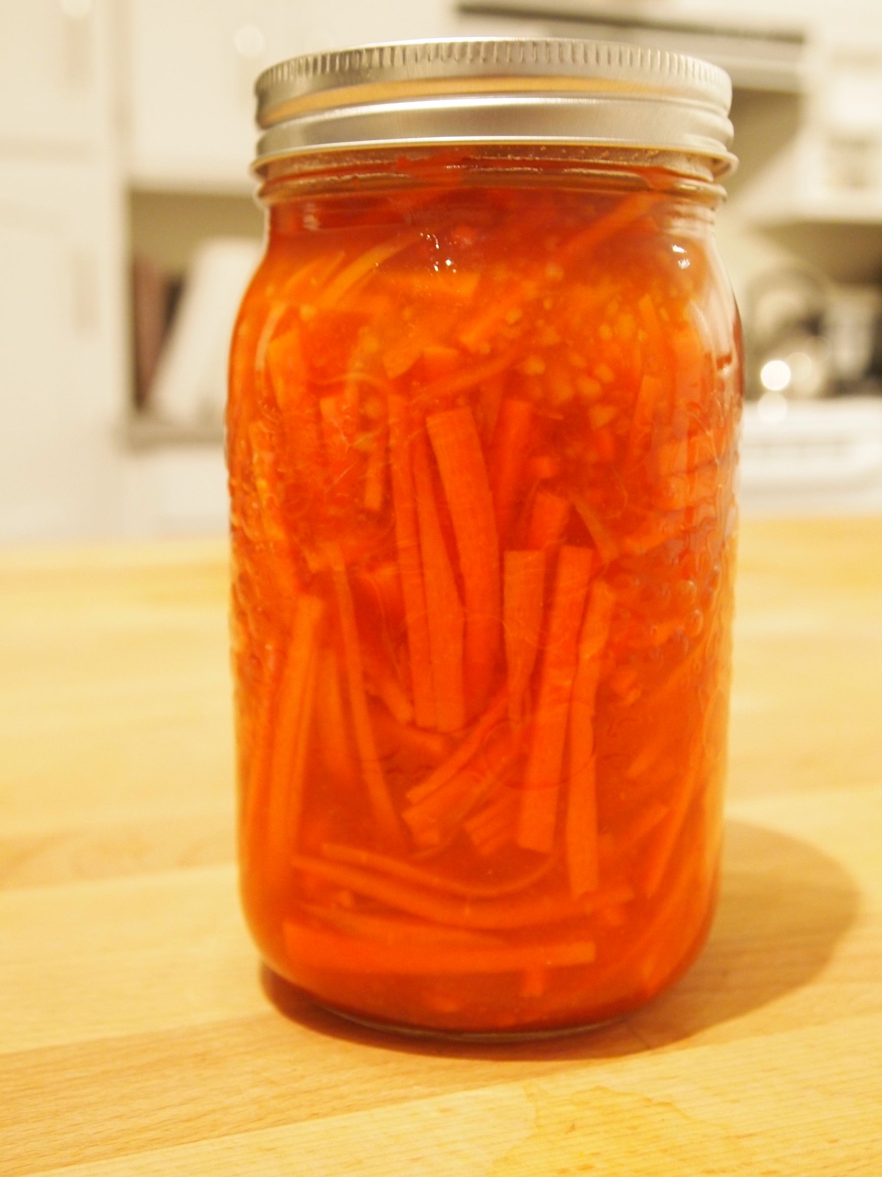 Spicy Pickled Carrots