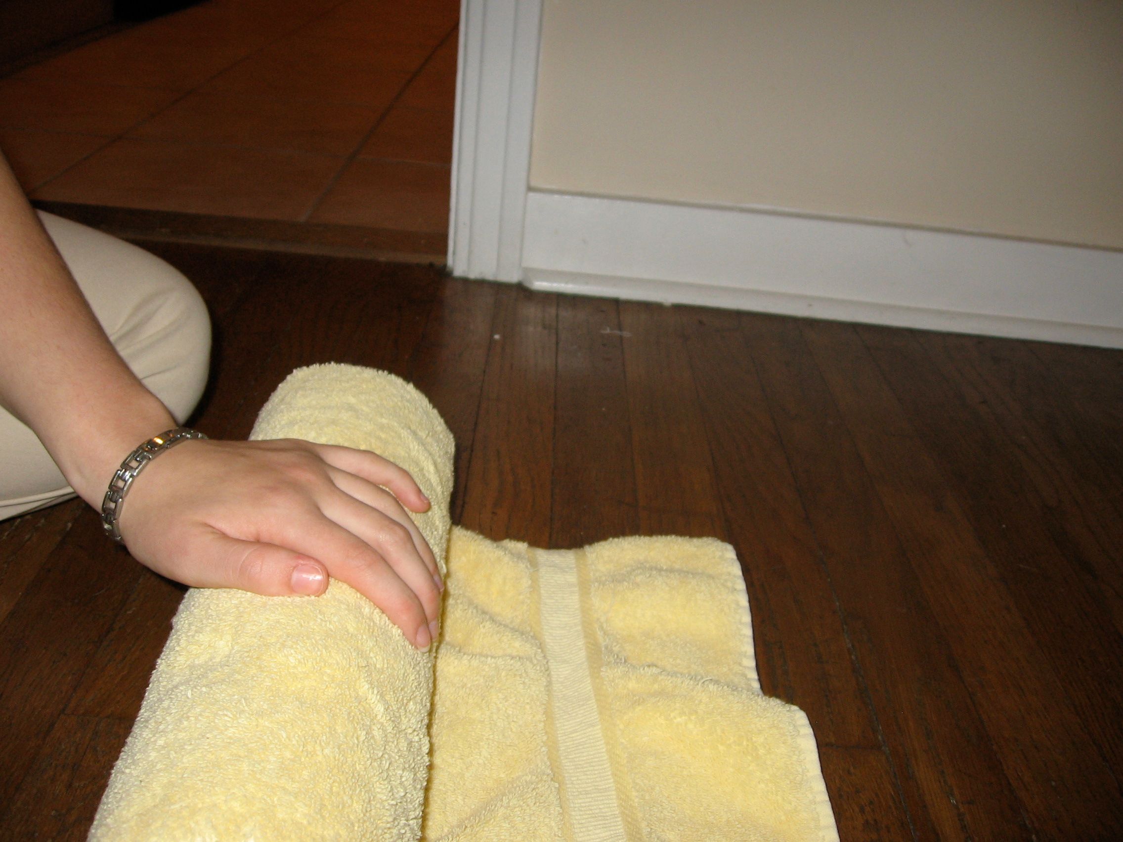 Make Your Own Lumbar Support Pillow No Sew! 6 Steps Instructables