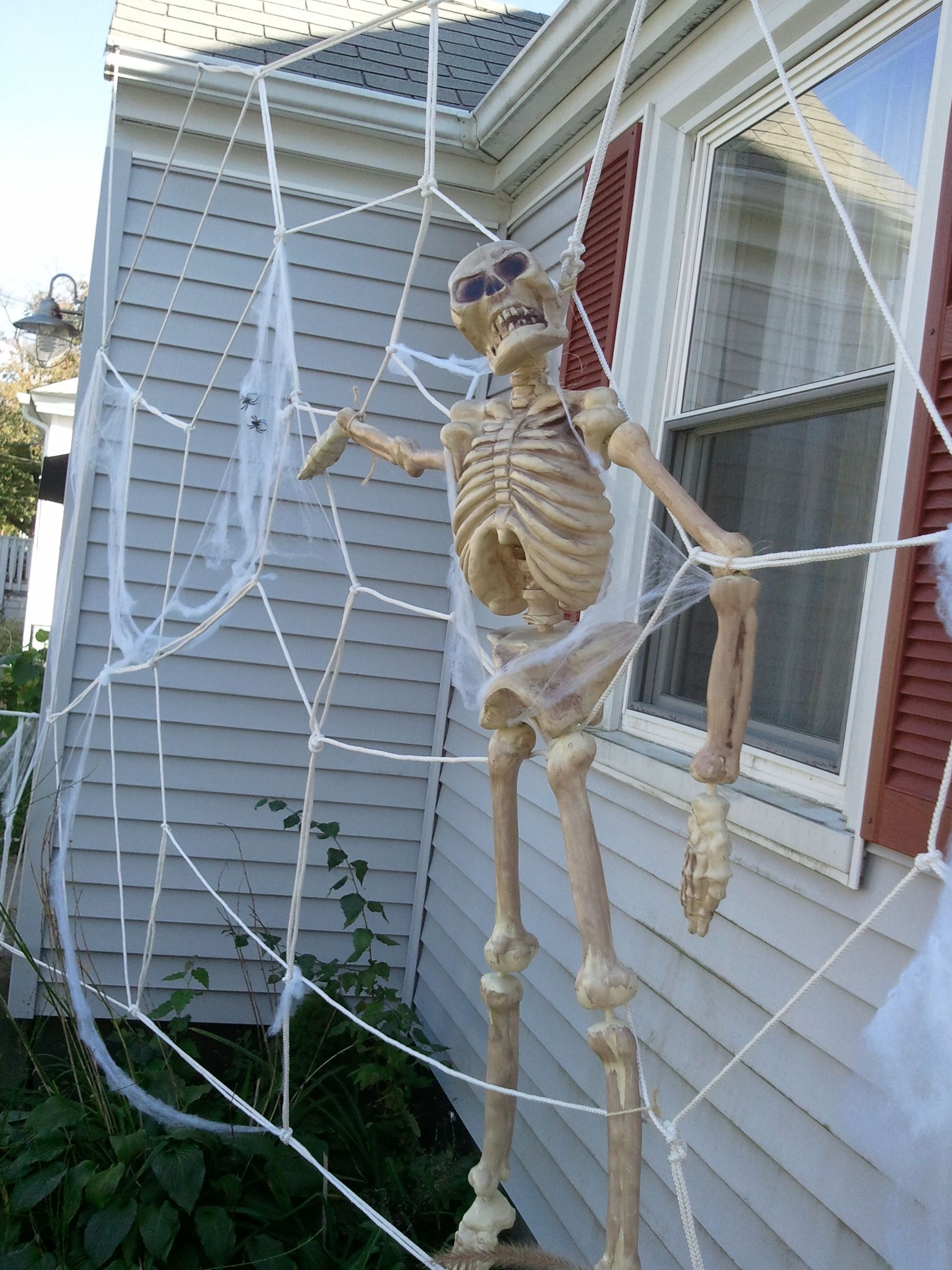 Giant Spiderweb House Decoration for Halloween!