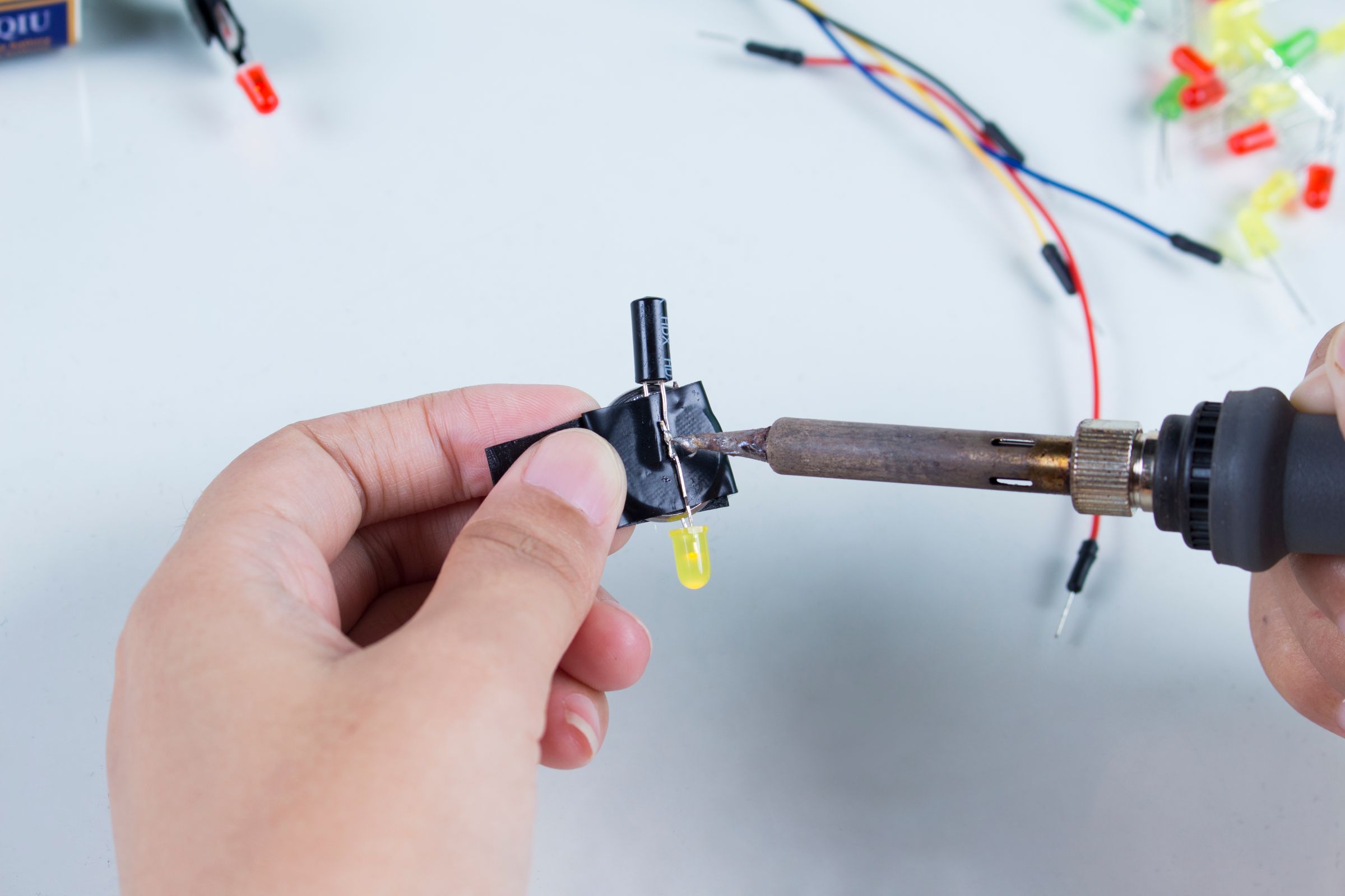 How to Make a Spinning LED Light in Minutes – No Programming : 7 Steps ...