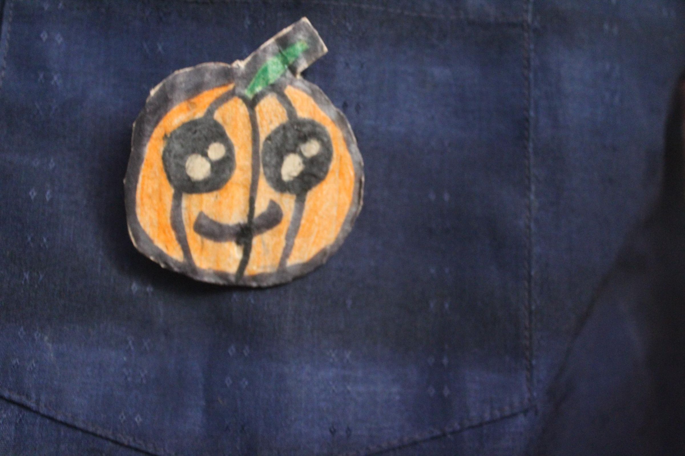 Self Made Pumpkin Badges for Children