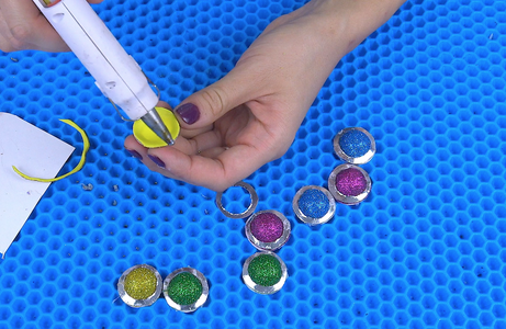 We Unite All the Details POP IT BRACELET!