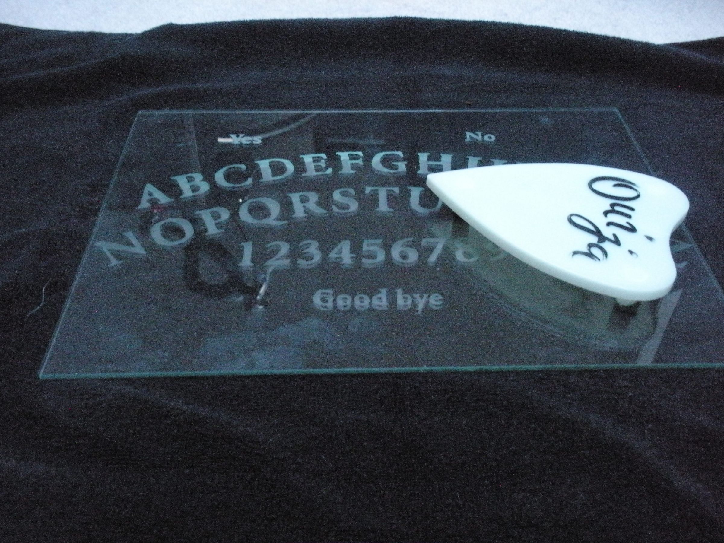 Glass Ouija Board 4 Steps Instructables