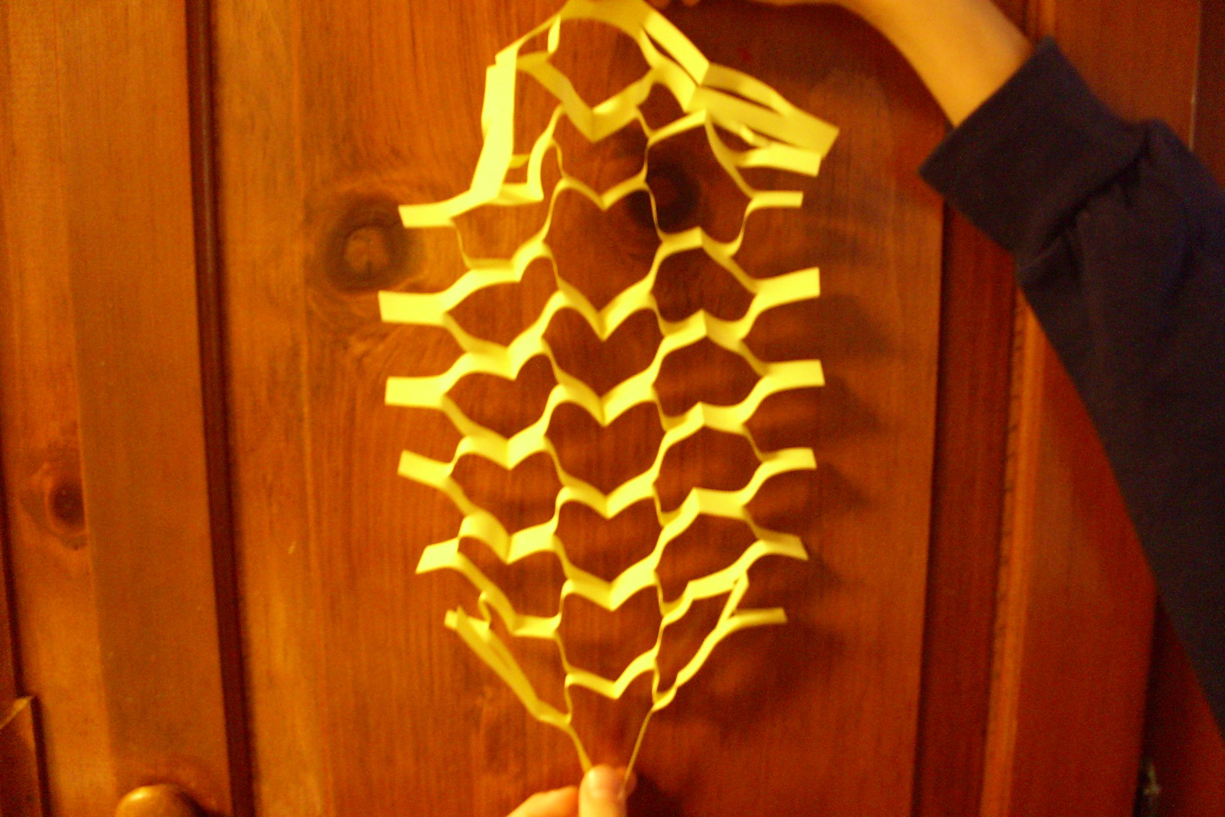 Easy Connected Hearts Paper Decoration