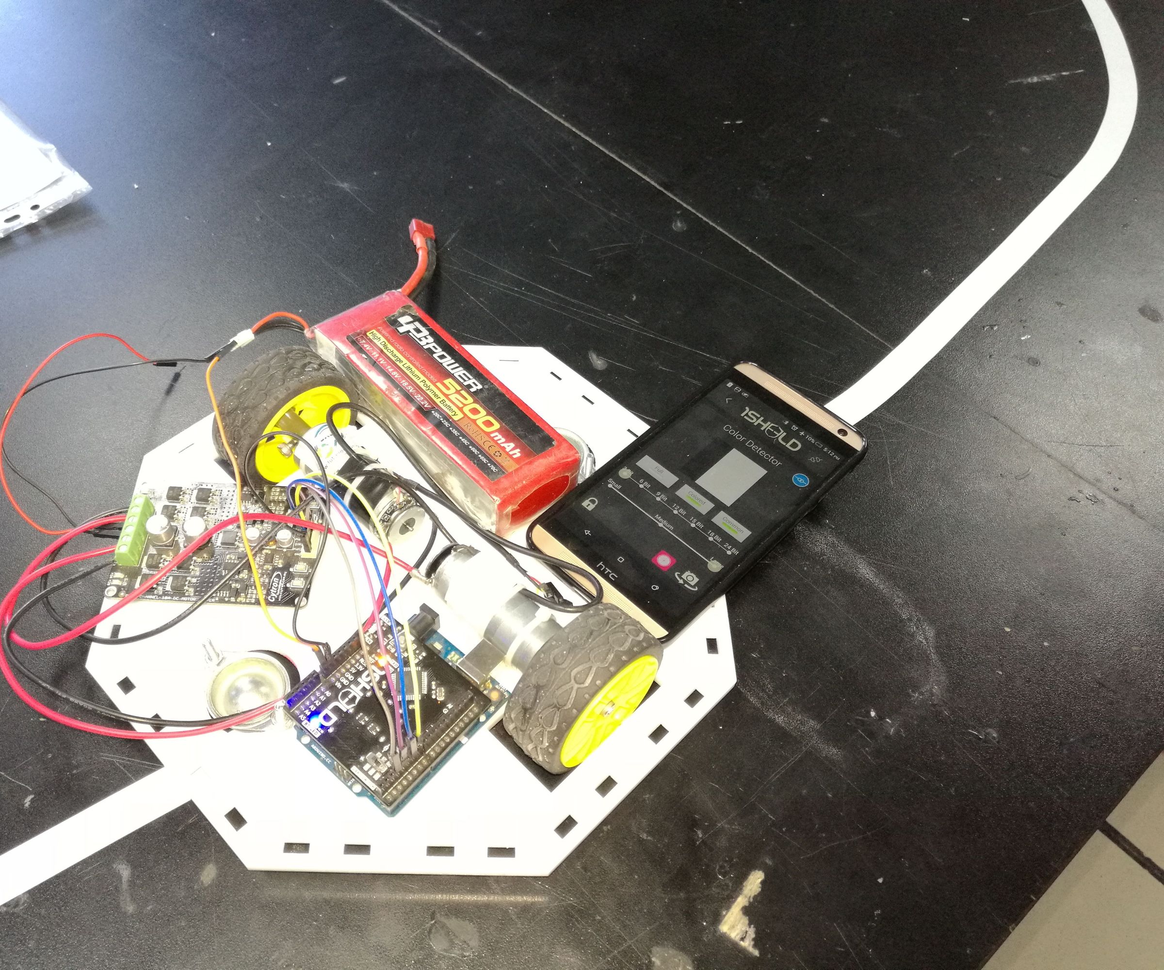 Line Follower Robot Using Camera Shield in 1Sheeld & Arduino