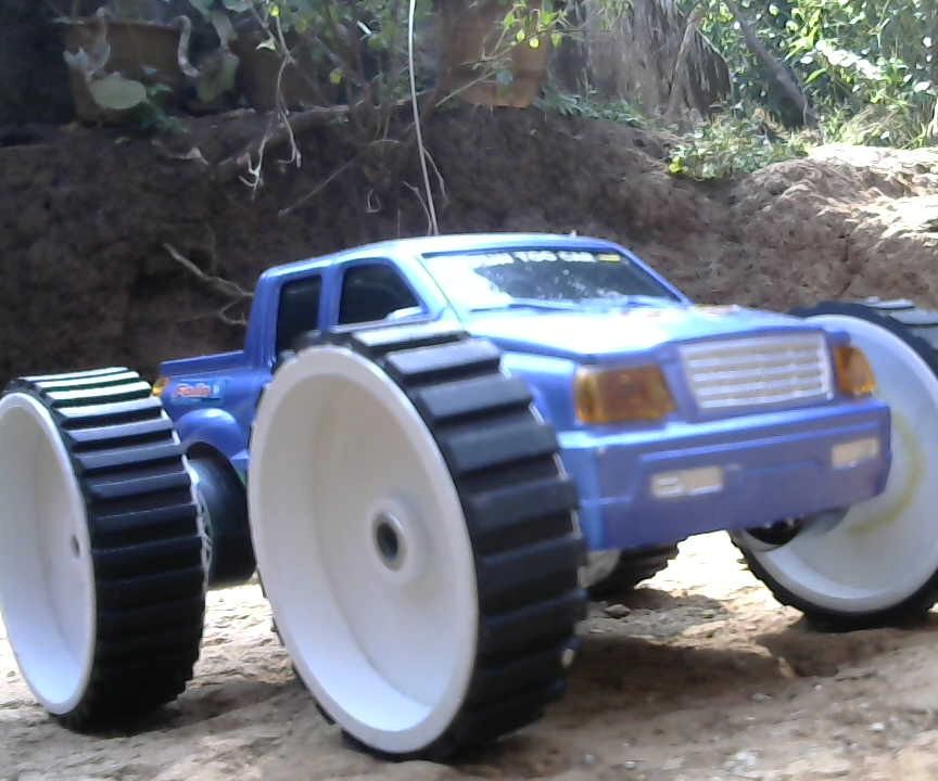 RC CAR TO MONSTER TRUCK CONVERSION