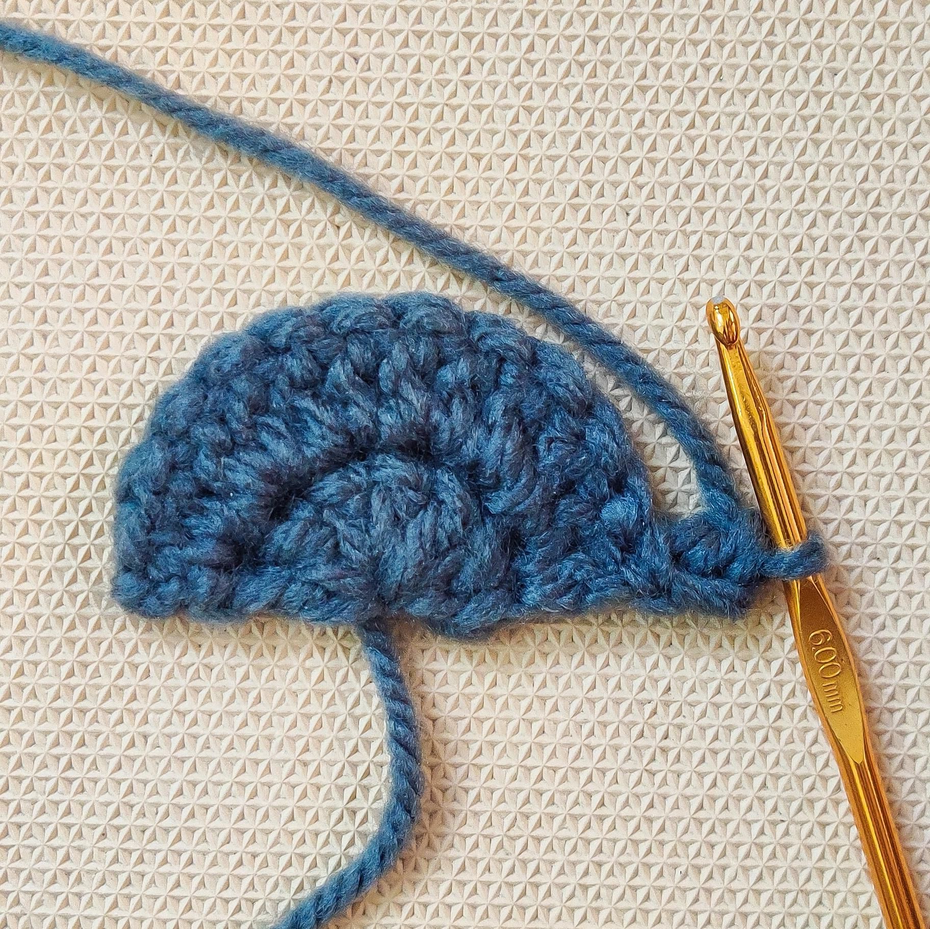 Textured Crochet Half Circle Rug 18 Steps (with Pictures) Instructables