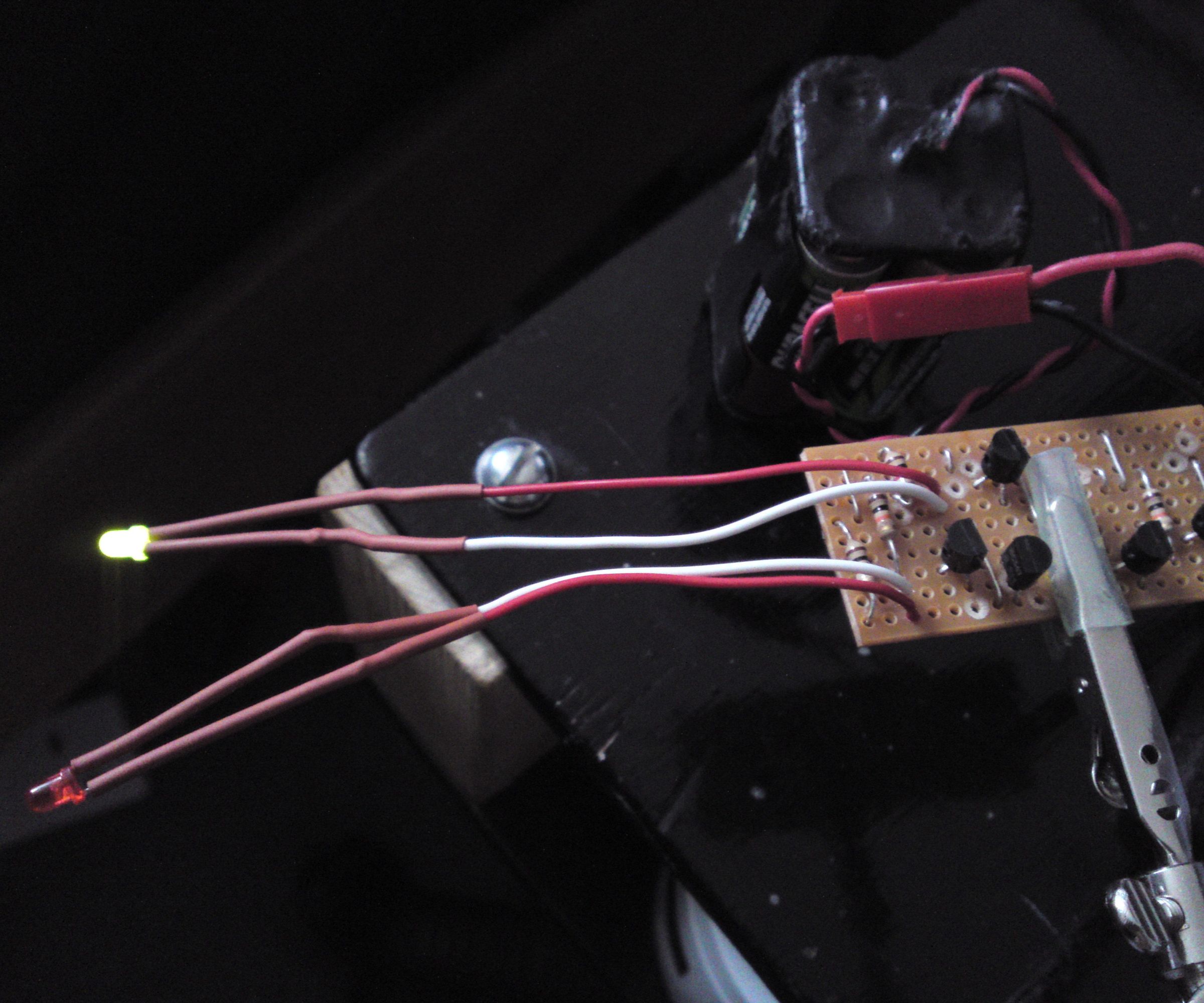 LED LOW POWER INDICATOR - Proof of Concept (Prototype)
