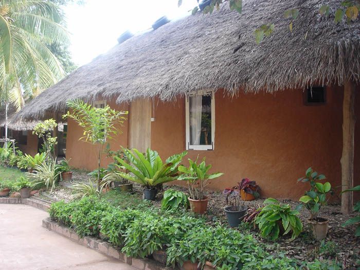 How to Build Dirt Cheap Houses