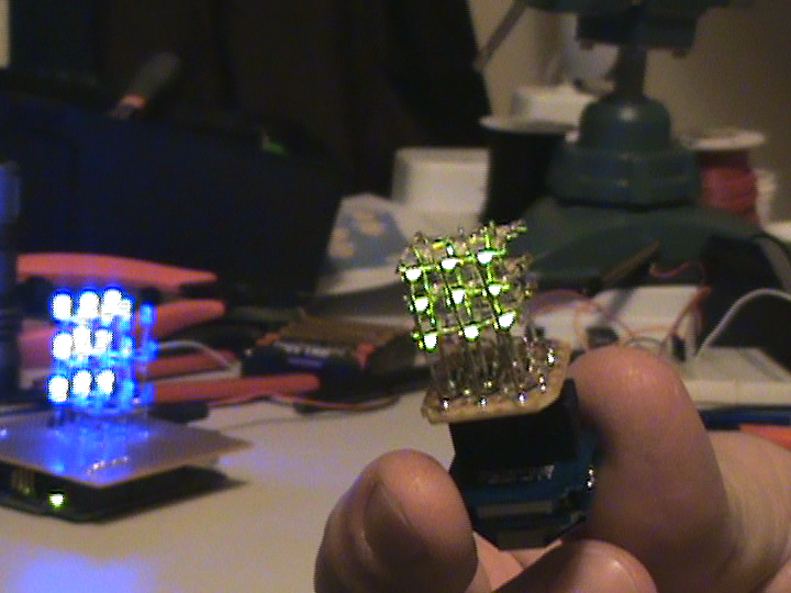 Half-Inch LED Cube: Arduino controlled 3x3x3 with SMD LEDs!