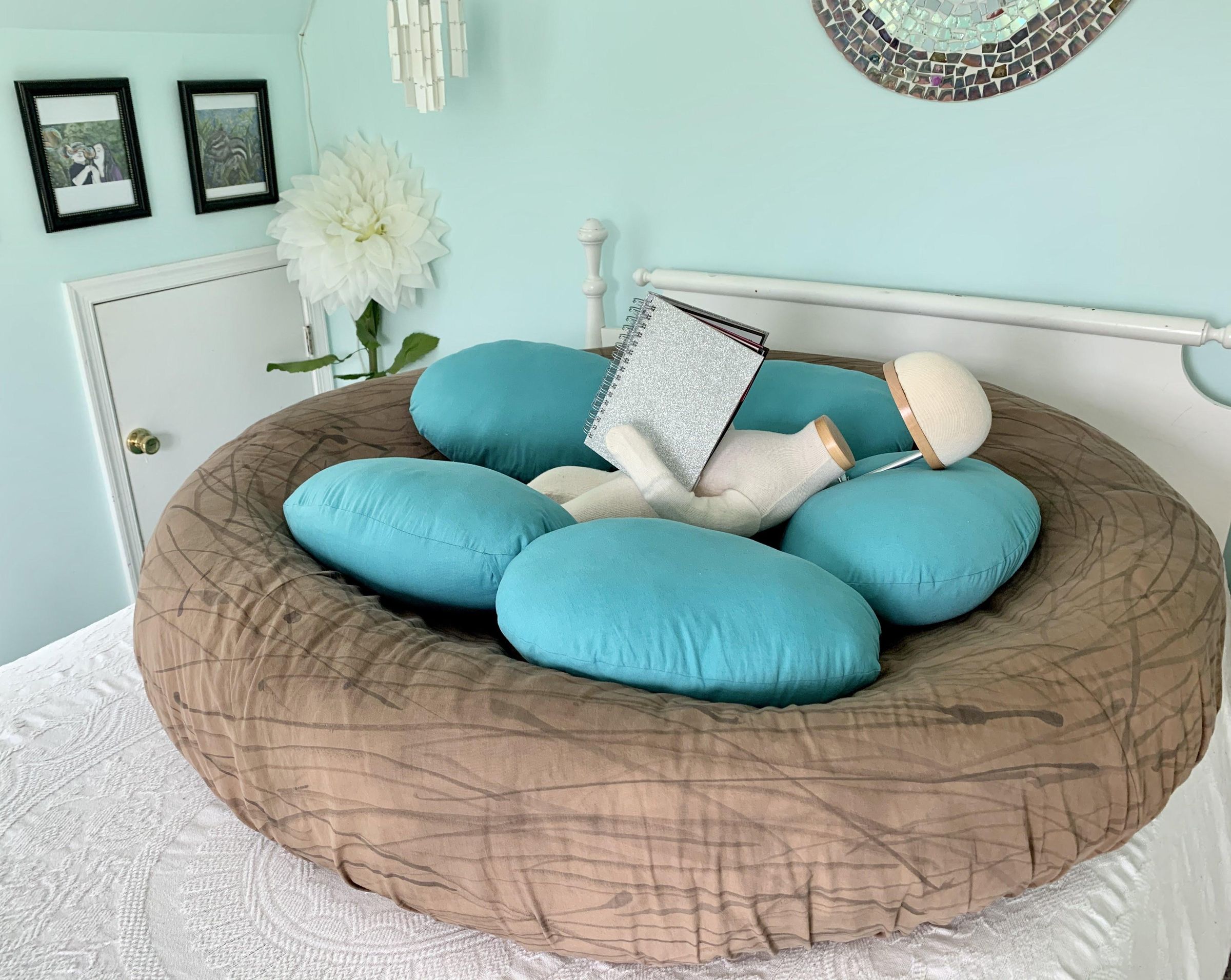 Robin's Egg Bird Nest Bed Lounge. UPDATED 3D MEGA EGG PRINT TEMPLATE