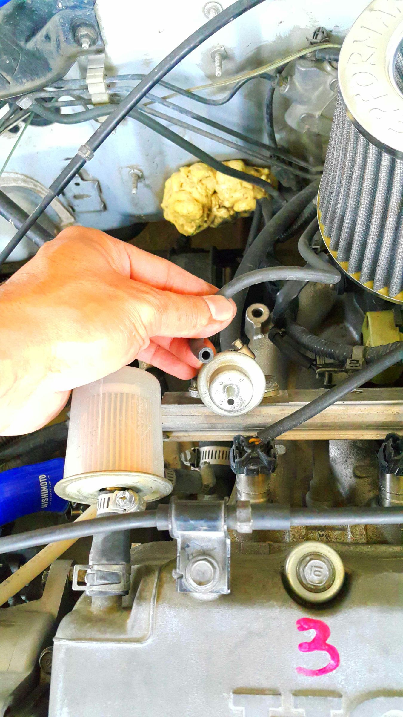 Replacing Engine Vacuum Hoses! 3 Steps Instructables