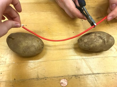 potato battery experiment youtube Cut the Other End of the Copper Wire
