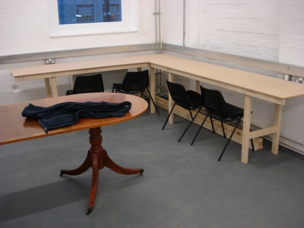 How to Make Cheap Wood Workbenches UK Style