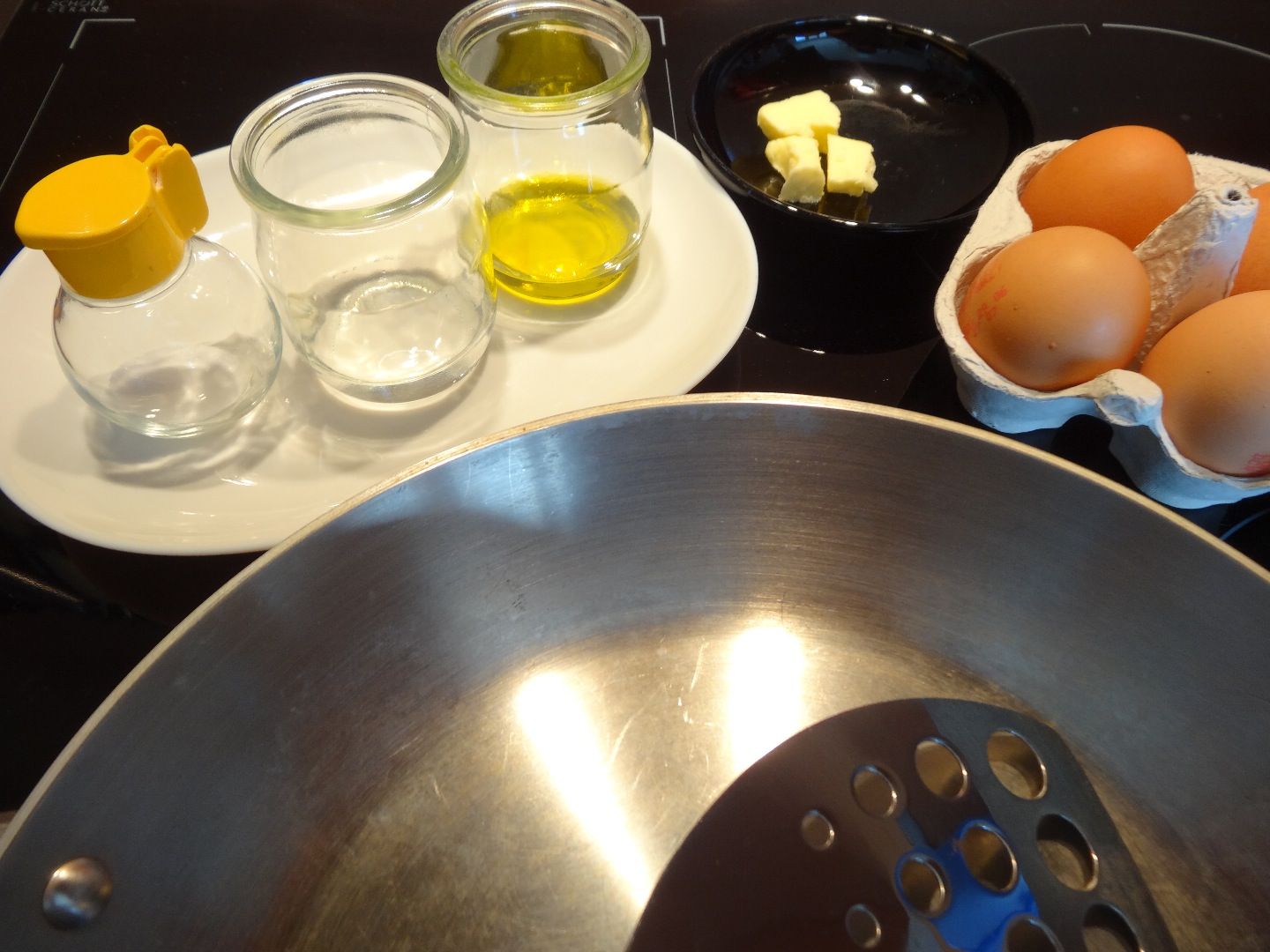 Fried Eggs Creamy & Crispy (=huevos Fritos) 6 Steps Instructables