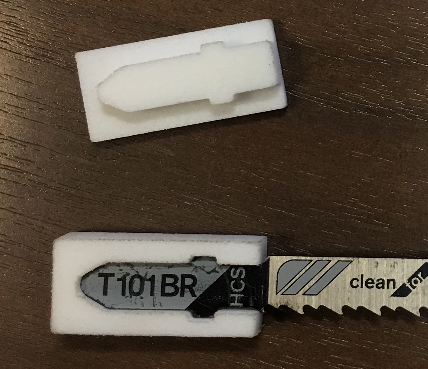 3D Printed T Shank Saw Blade Holder for Minimalist EDC Emergency Saw