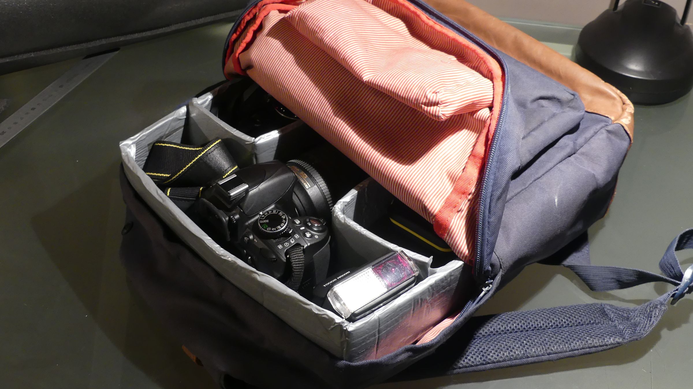 Transform Any Bag Into a Camera Bag 5 Steps (with Pictures