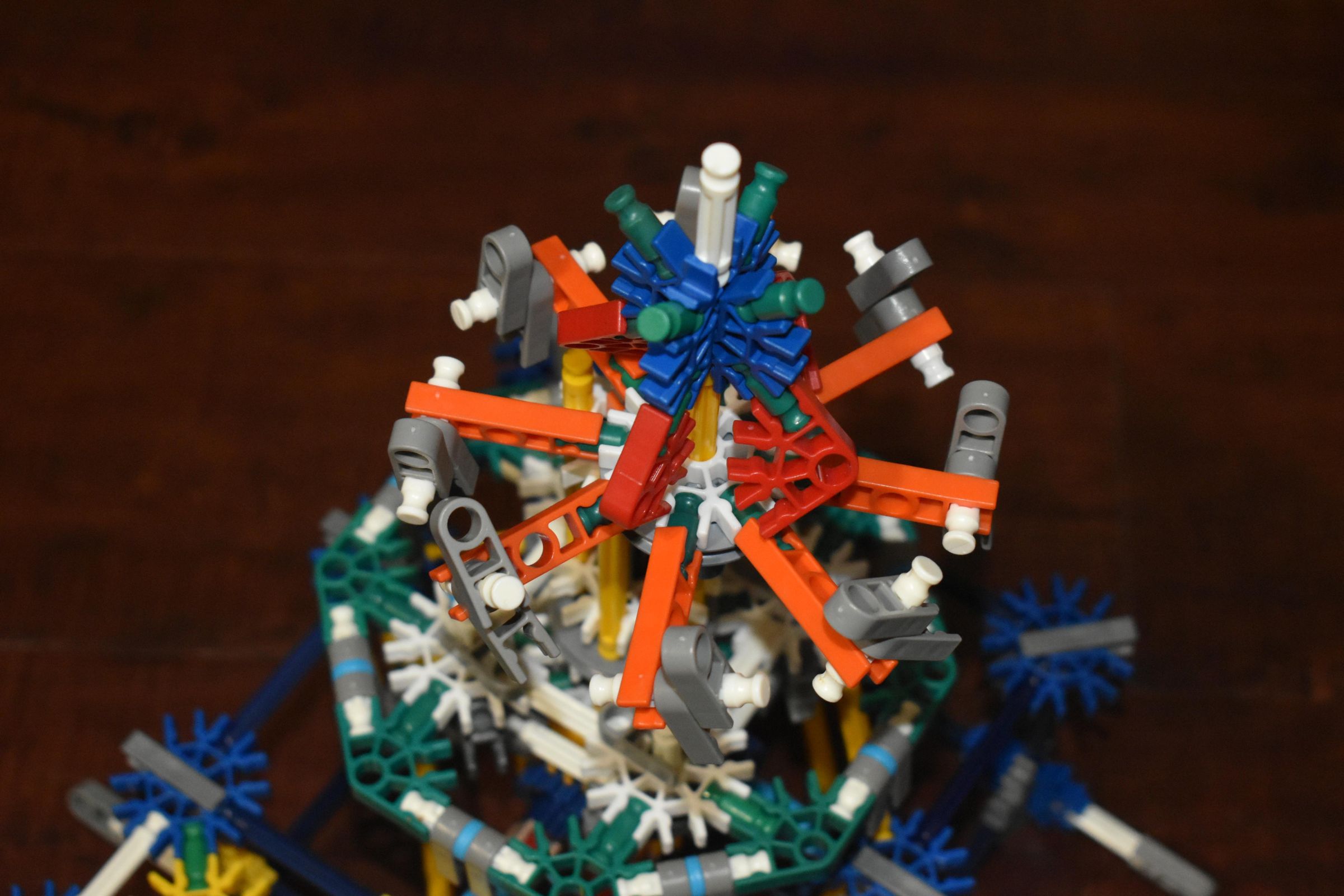 K'nex Octopus Fair / Carnival Ride Knex W/ Set Up & Disassembly Process ...