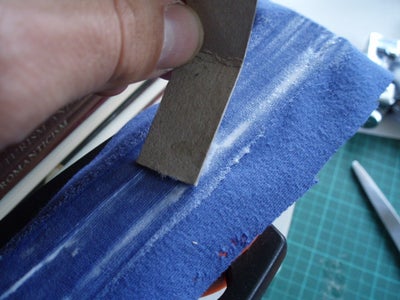 Glueing the Page Spine