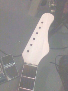 Resurrection of a 60`s Woolworths Teisco Audition Electric Guitar
