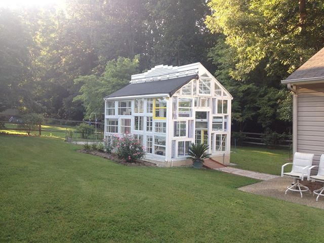 Hydroponics and Indoor Gardening in the Winter