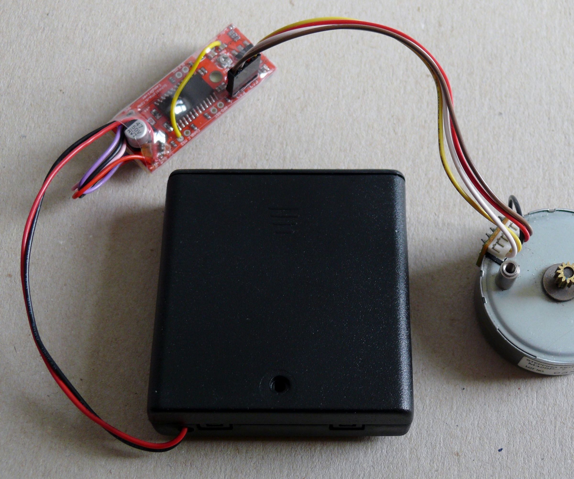 Simple, Low Cost and Accurate Stepper Motor Driver