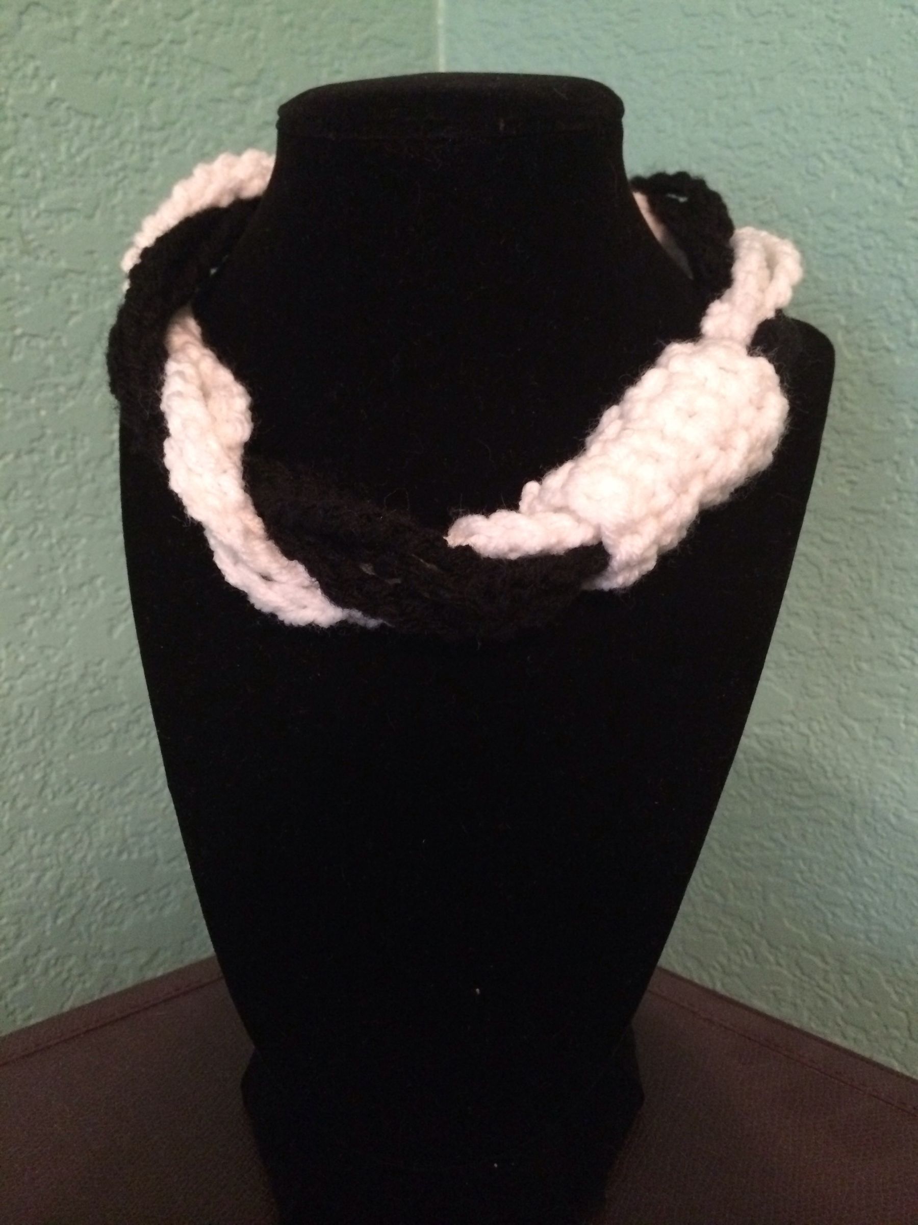 Twisted Crochet Necklace