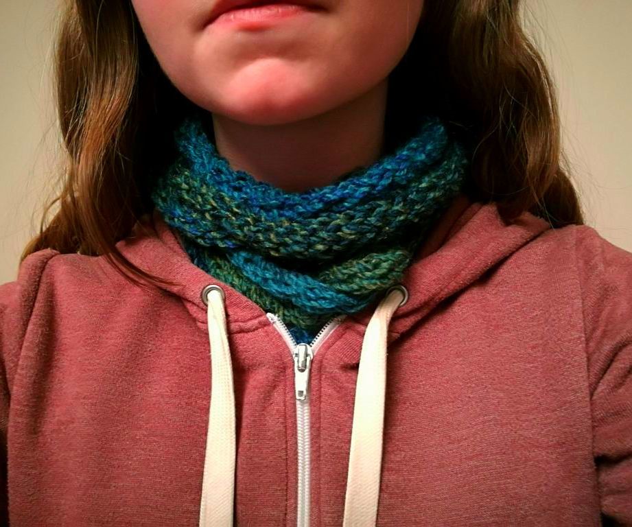 Super Simple Finger Knitting