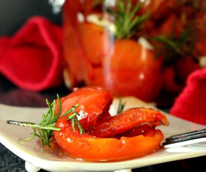 Semi Dried Tomatoes in Olive Oil