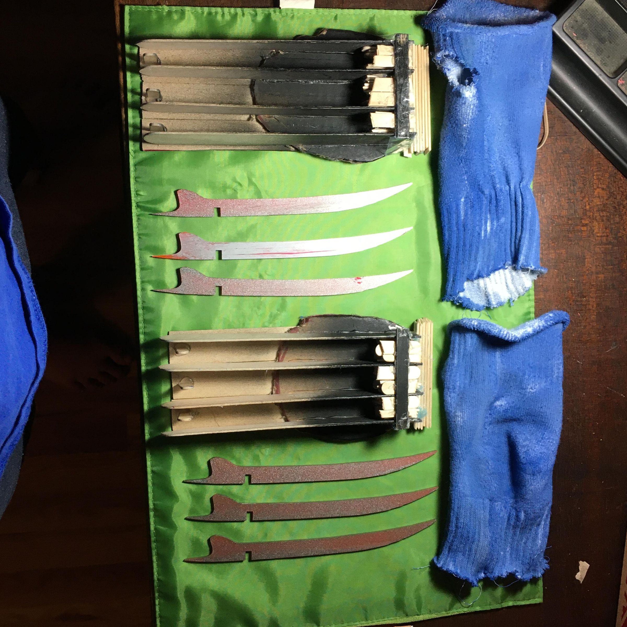 Fat Wolverine Costume With Retractable Claws 5 Steps Instructables
