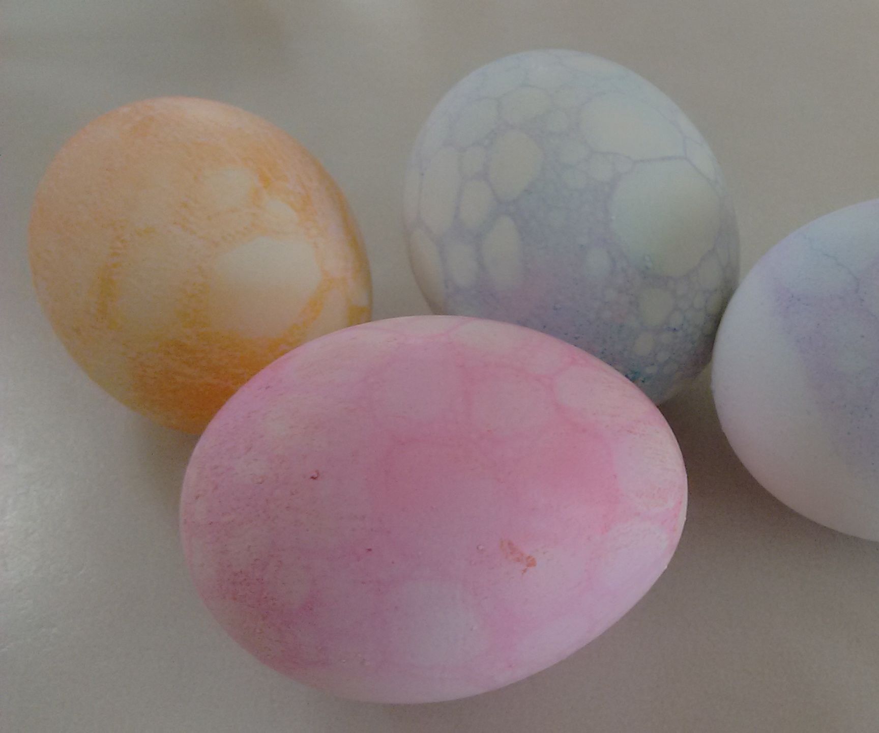 Bubble Pattern Easter Egg