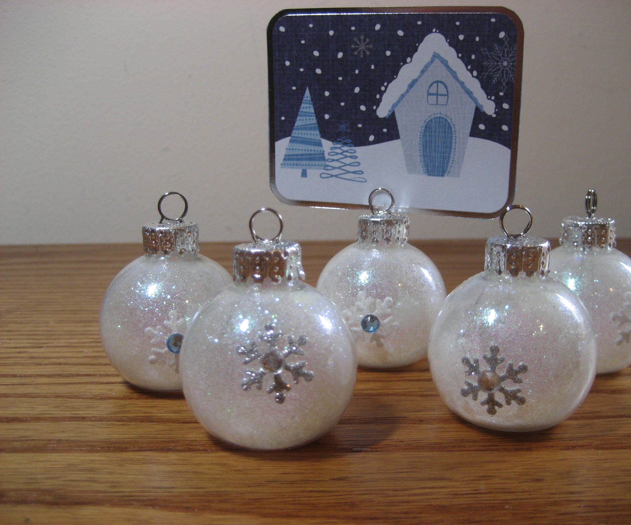 Snowflake Ornament Place Card Holder