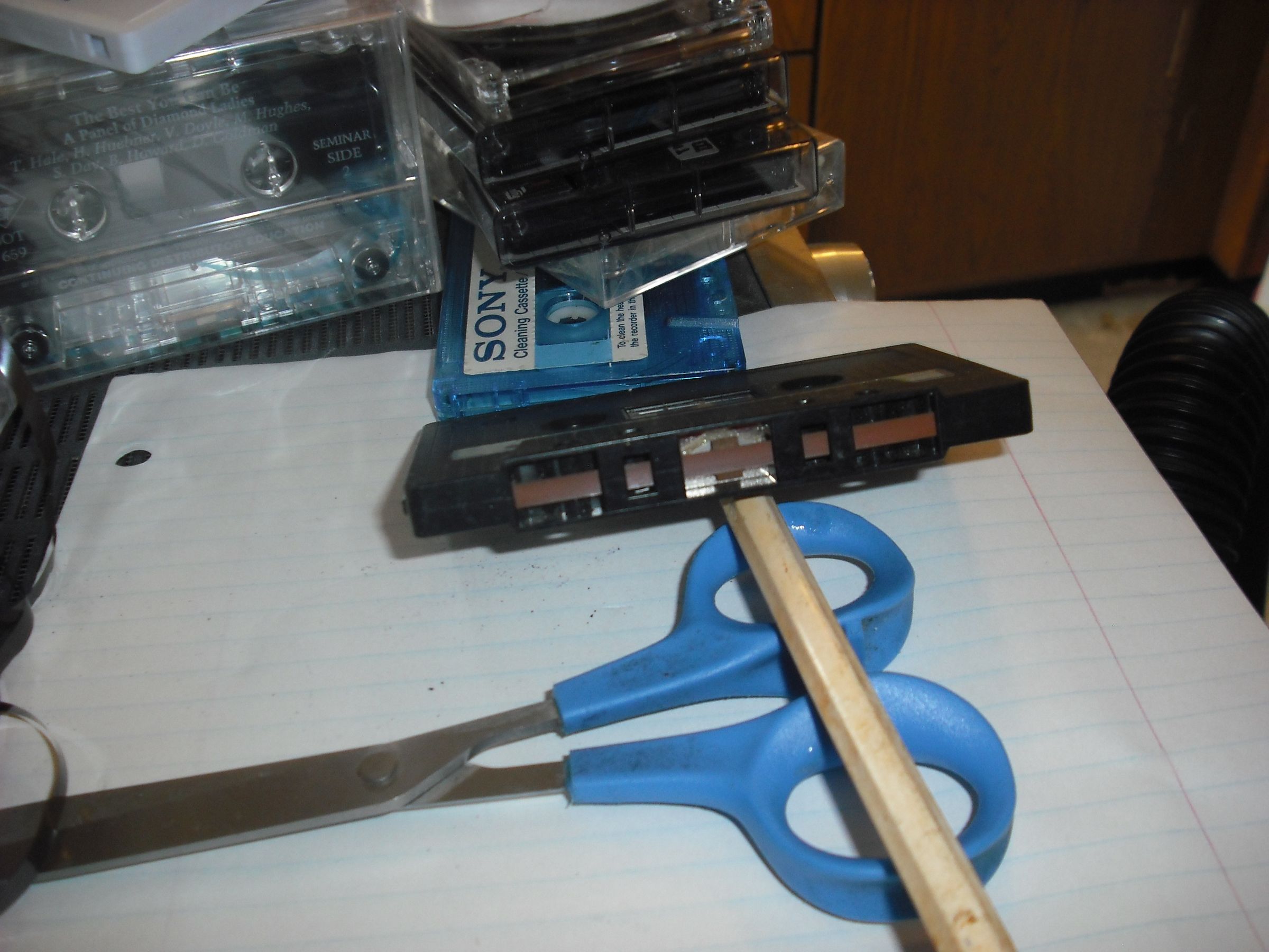 Jenffer a Jay's and How to Fix Broken Cassette Tapes Instructables