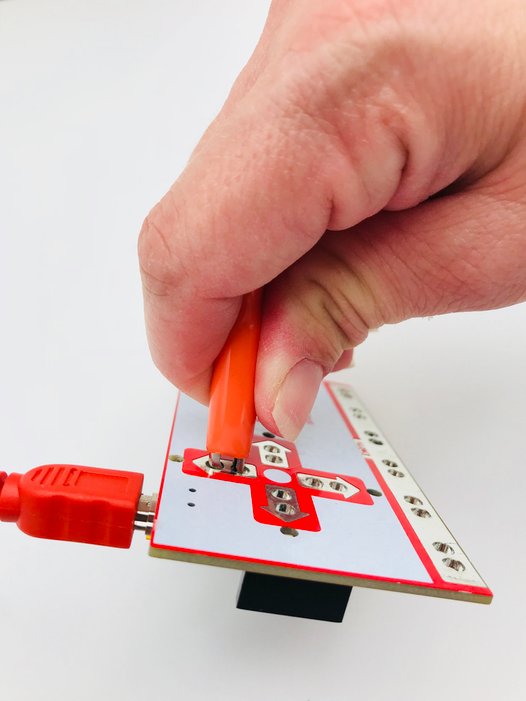 Create a Controller to Plug and Play With Makey Makey : 5 Steps ...