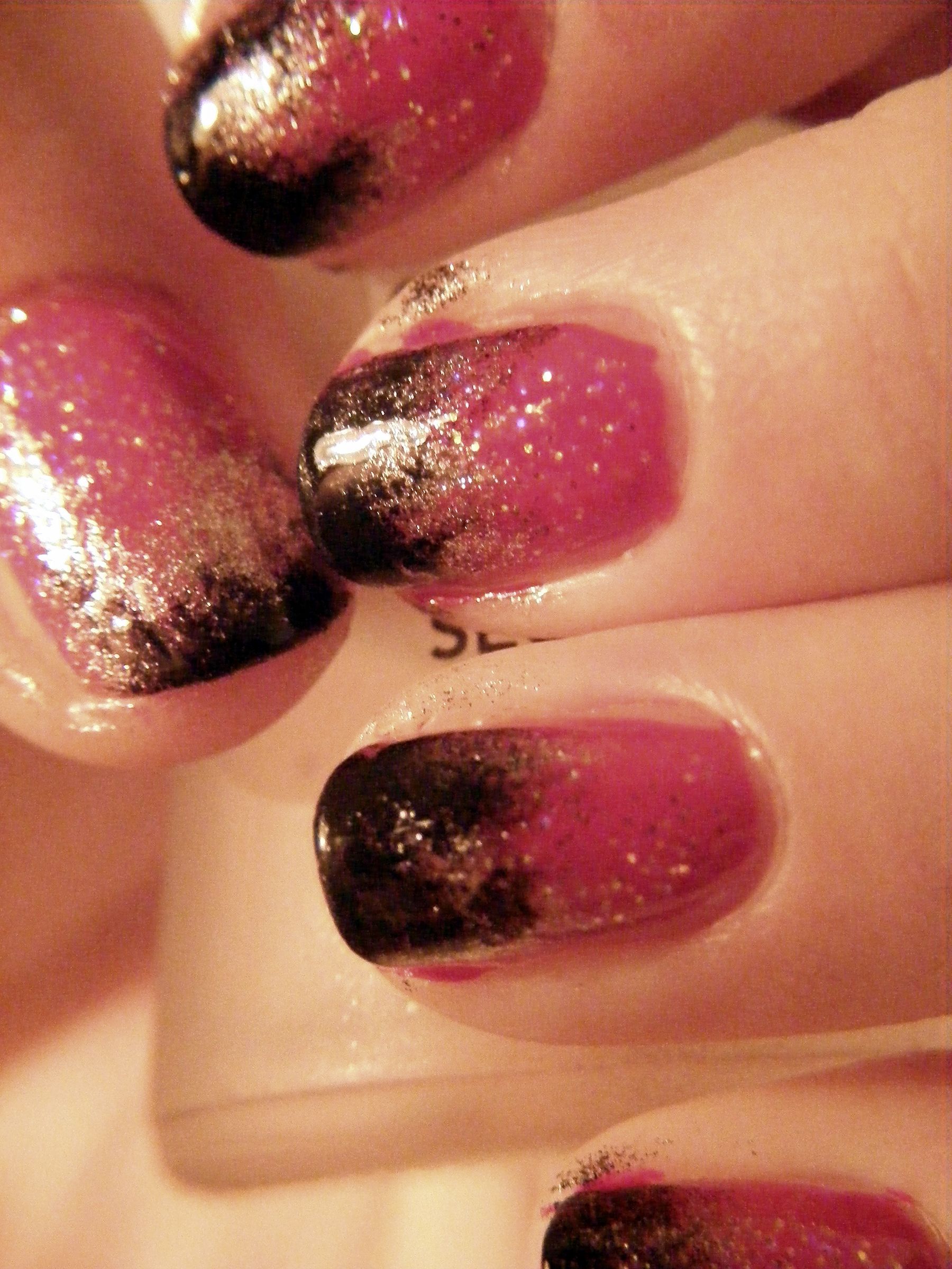 Sponge Manicure