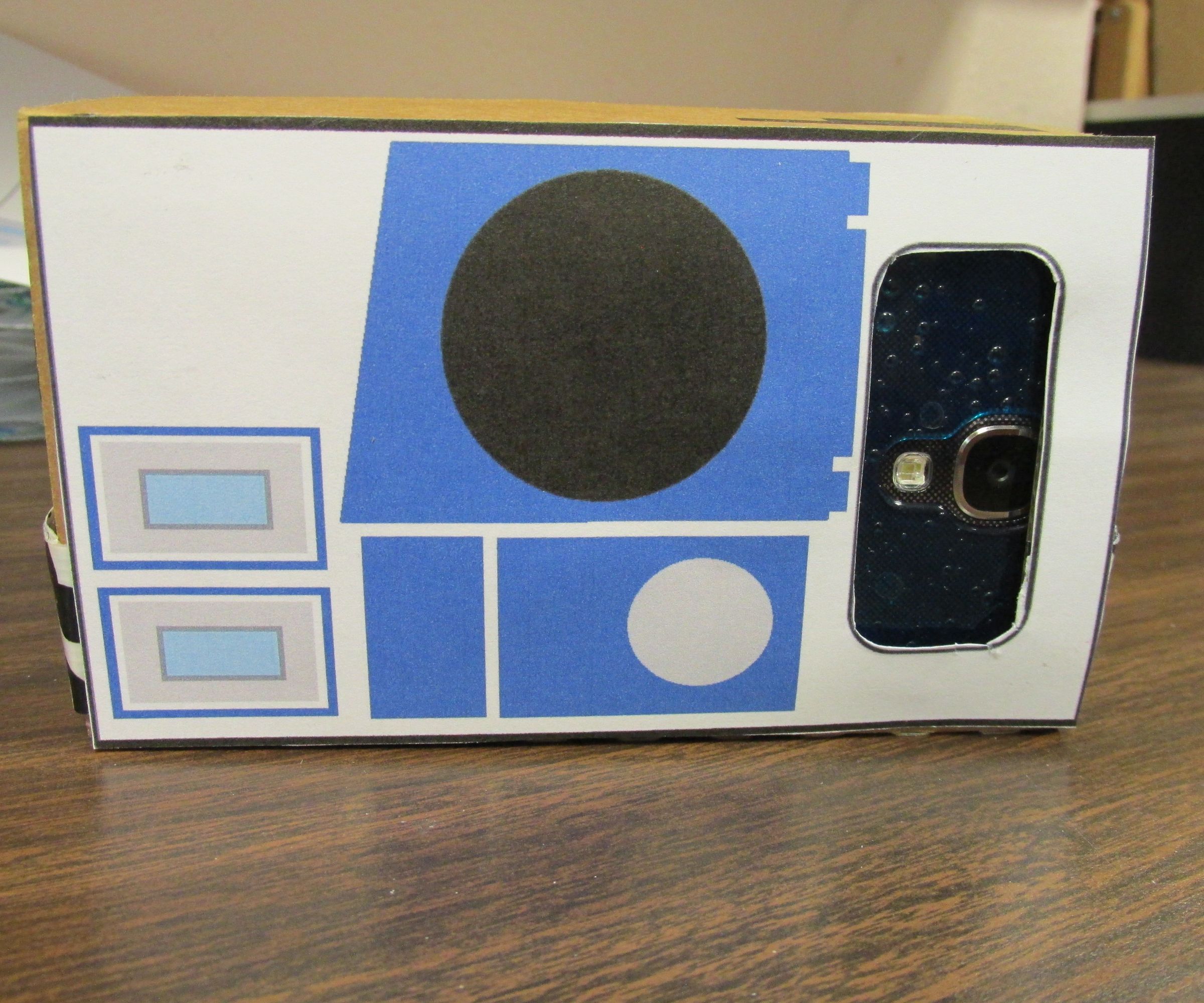 R2-D2 Cover for DoDoCase Build Night