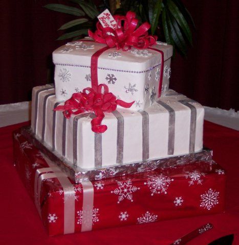 How to Pull Your Friend With a Layered Christmas Gift