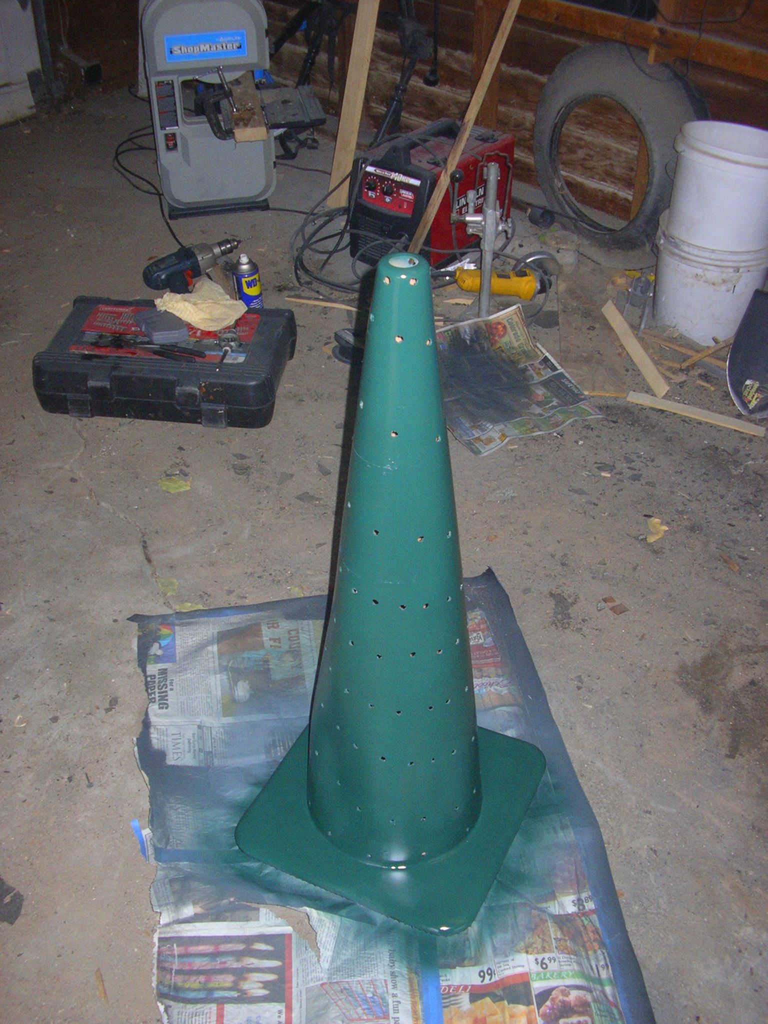 Traffic Cone Christmas Tree 7 Steps Instructables