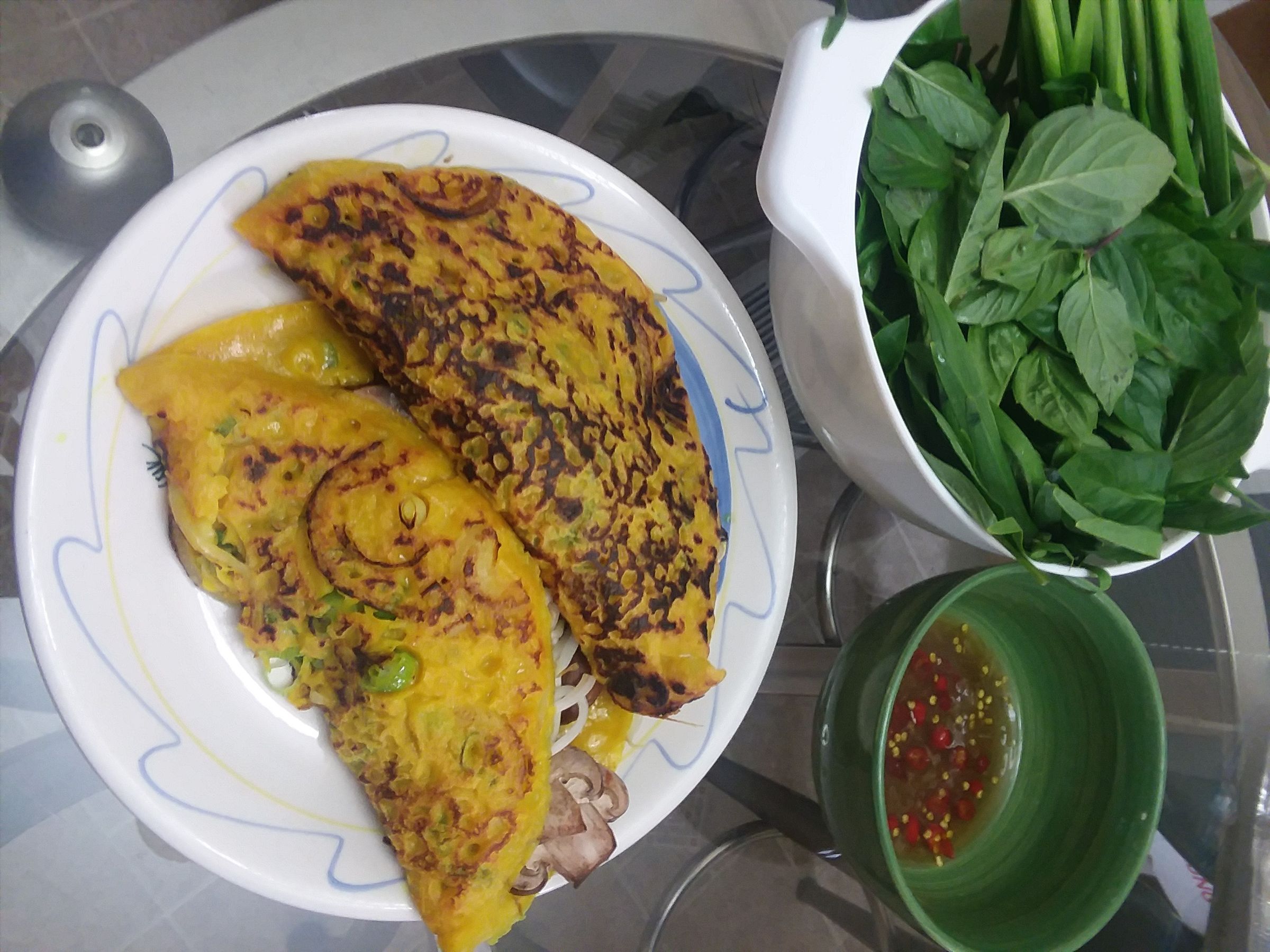 Vegetarian Vietnamese Banh Xeo + Vegetarian Fish Sauce 6 Steps